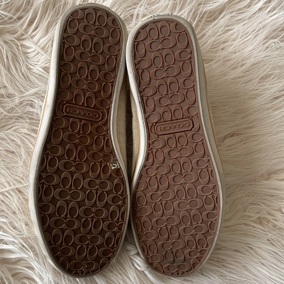 Coach Women’s Shoes Sz 7 - Picture 4 of 4